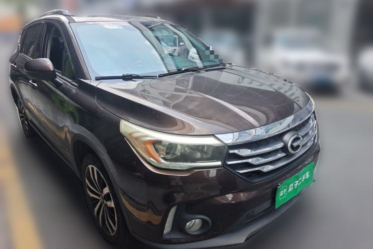 Used GAC Trumpchi GS4 2016 235T G-DCT Luxury Edition Front Right 45 Deg