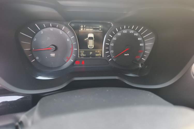 Used GAC Trumpchi GS4 2016 235T G-DCT Luxury Edition Odometer Close Up