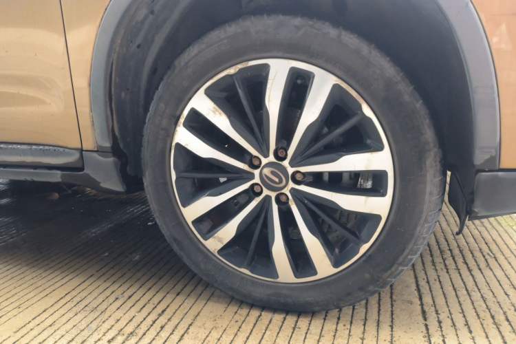 Used GAC Trumpchi GS4 2016 235T G-DCT Luxury Edition Right Front Wheel Hub