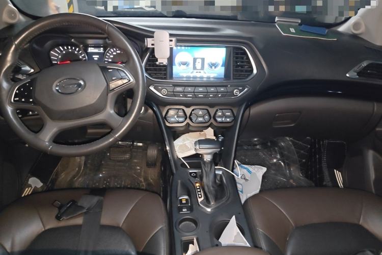 Used GAC Trumpchi GS4 2016 235T G-DCT Luxury Edition Center Console