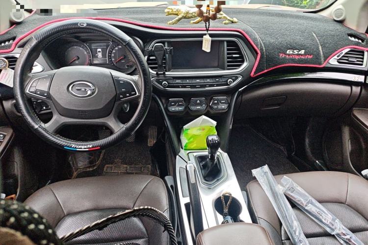 Used GAC Trumpchi GS4 2016 235T Manual Luxury Edition Center Console