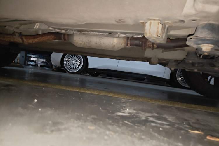 Used GAC Trumpchi GS4 2016 235T G-DCT Luxury Edition Chassis Front Right