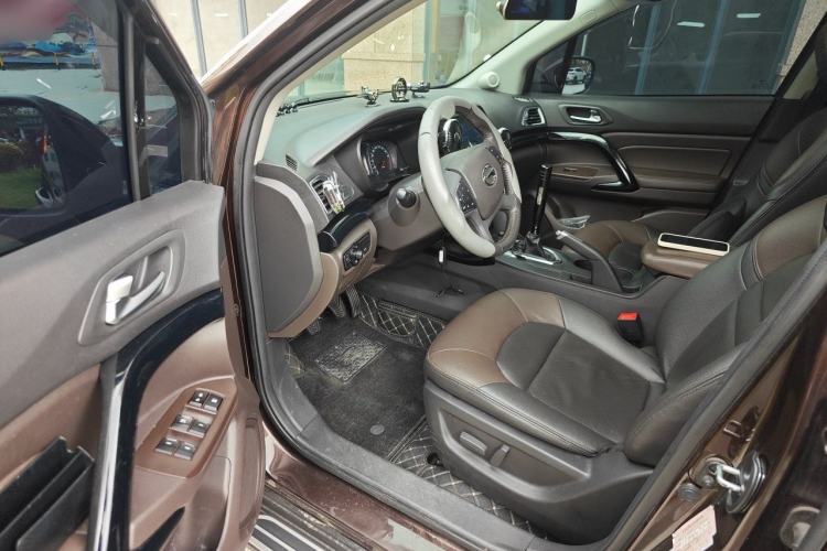 Used GAC Trumpchi GS4 2016 235T Manual Luxury Edition Driver Seat
