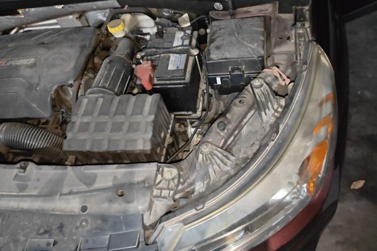 Used GAC Trumpchi GS4 2016 235T G-DCT Luxury Edition Engine Bay Left