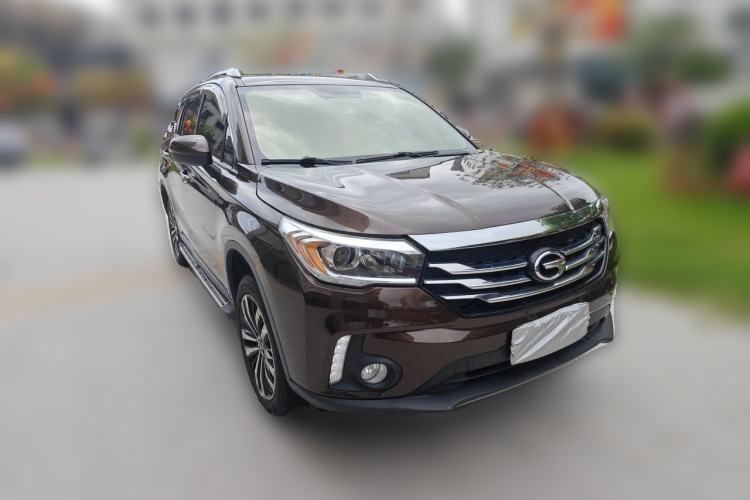 Used GAC Trumpchi GS4 2016 235T Manual Luxury Edition Front Right 45 Deg