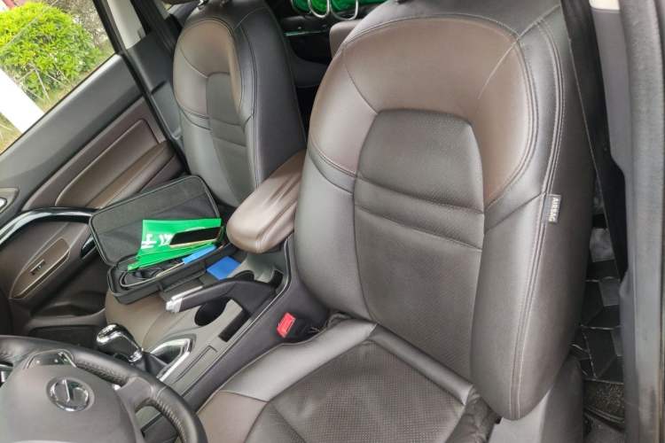Used GAC Trumpchi GS4 2016 235T Manual Luxury Edition Left Front Seat