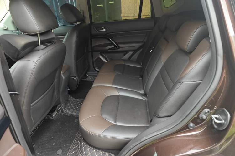 Used GAC Trumpchi GS4 2016 235T Manual Luxury Edition Left Rear Seat