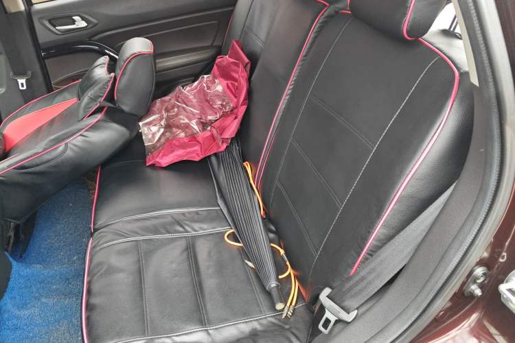 Used GAC Trumpchi GS4 2016 235T G-DCT Elite Edition Left Rear Seat