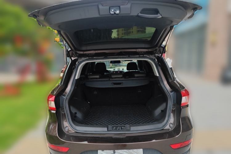 Used GAC Trumpchi GS4 2016 235T Manual Luxury Edition Trunk