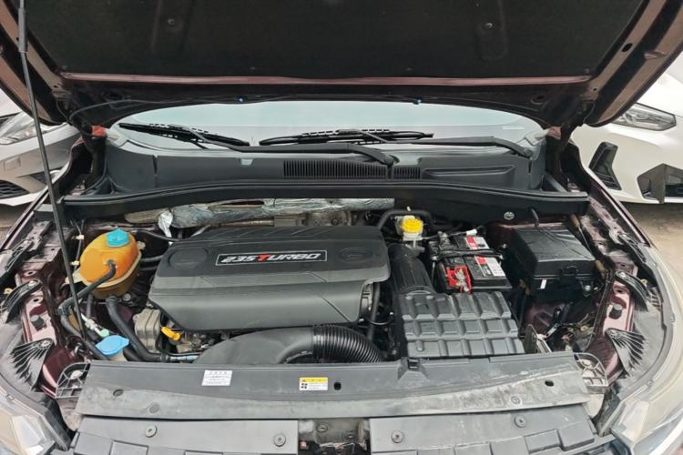 Used GAC Trumpchi GS4 2016 235T Manual Comfort Edition Engine Bay