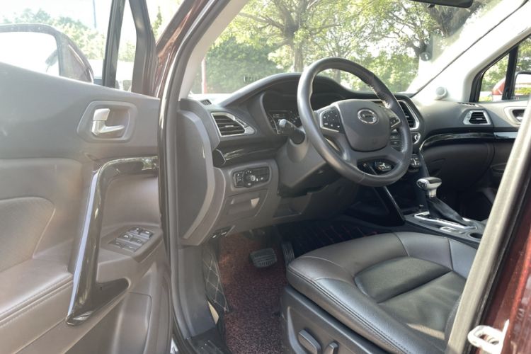 Used GAC Trumpchi GS4 2016 235T G-DCT Luxury Edition Interior 1