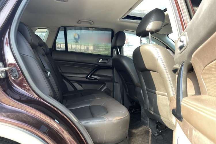 Used GAC Trumpchi GS4 2016 235T G-DCT Luxury Edition Interior 15