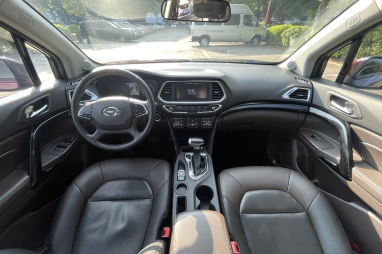 Used GAC Trumpchi GS4 2016 235T G-DCT Luxury Edition Interior 6