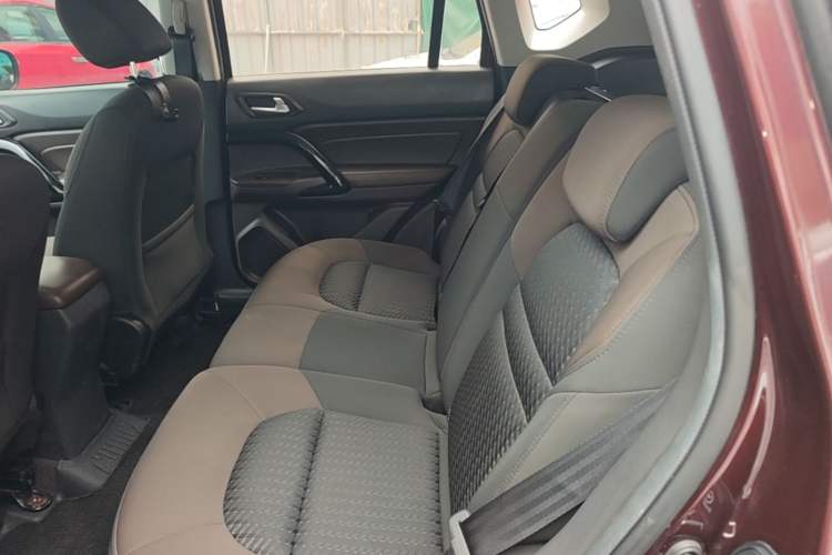 Used GAC Trumpchi GS4 2016 235T Manual Comfort Edition Left Rear Seat