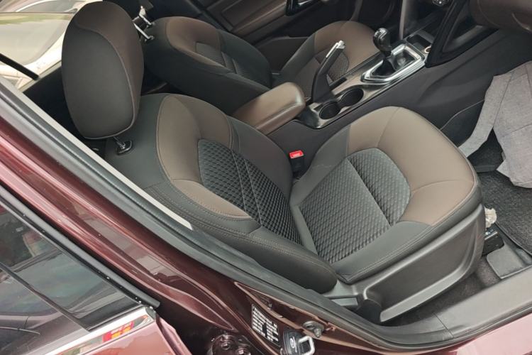Used GAC Trumpchi GS4 2016 235T Manual Comfort Edition Right Front Seat