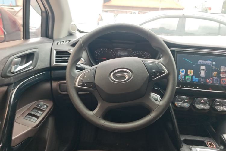 Used GAC Trumpchi GS4 2016 235T Manual Comfort Edition Steering Wheel