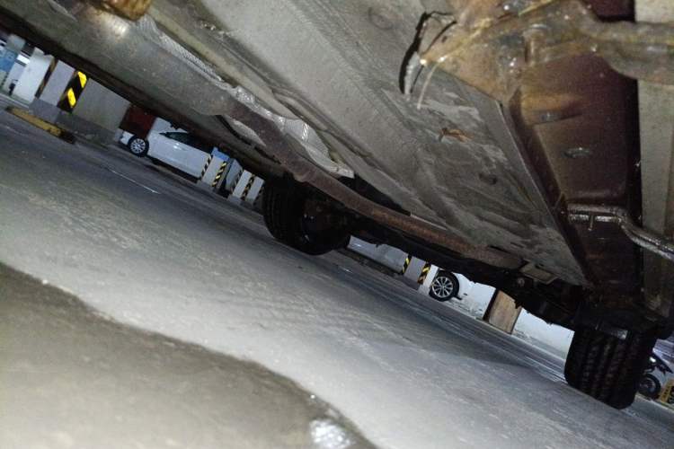 Used GAC Trumpchi GS4 2016 235T G-DCT Elite Edition Chassis Front Left
