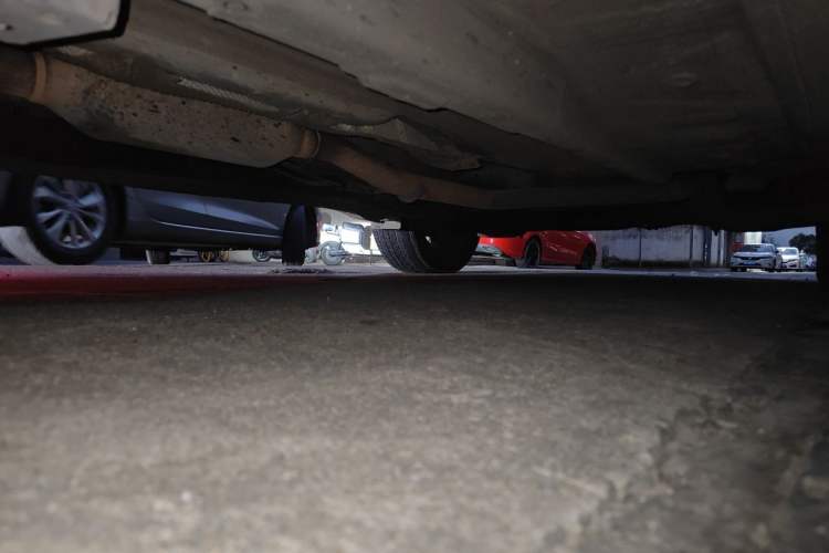 Used GAC Trumpchi GS4 2016 235T G-DCT Elite Edition Chassis Front Left