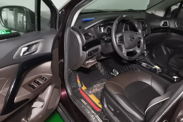 Used GAC Trumpchi GS4 2016 235T G-DCT Luxury Edition Driver Seat