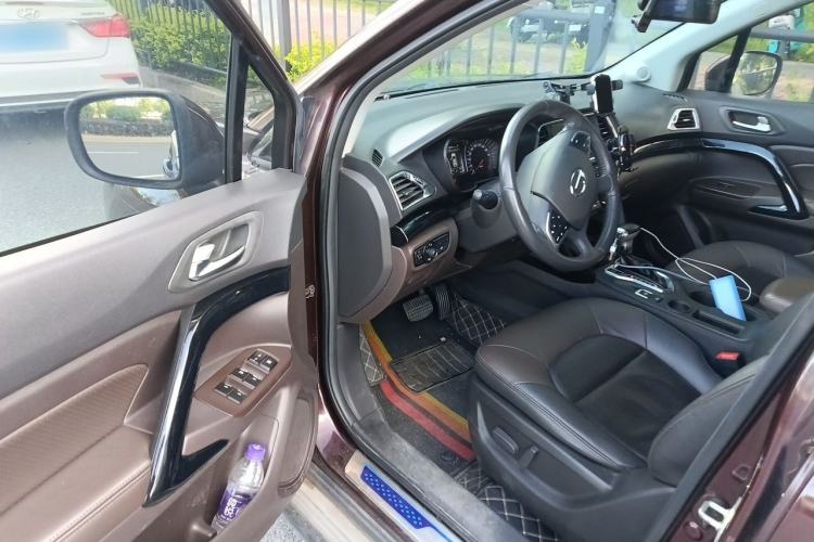 Used GAC Trumpchi GS4 2016 235T G-DCT Luxury Edition Driver Seat