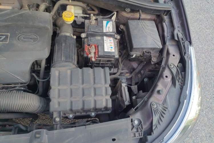 Used GAC Trumpchi GS4 2016 235T G-DCT Luxury Edition Engine Bay Left
