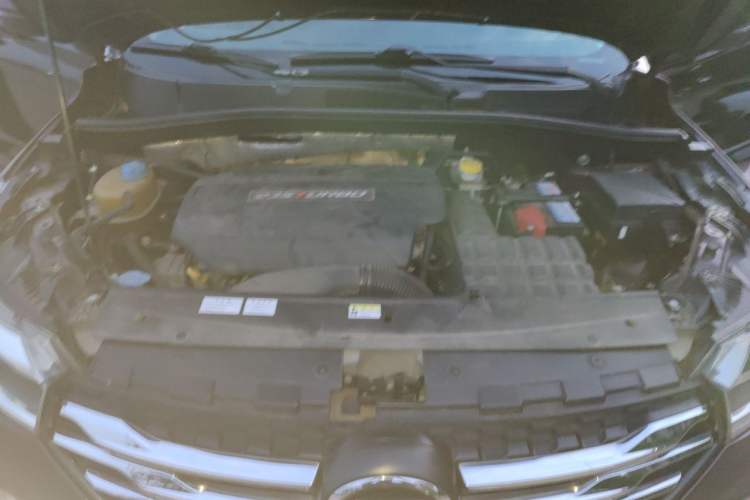 Used GAC Trumpchi GS4 2016 235T Manual Luxury Edition Engine Bay