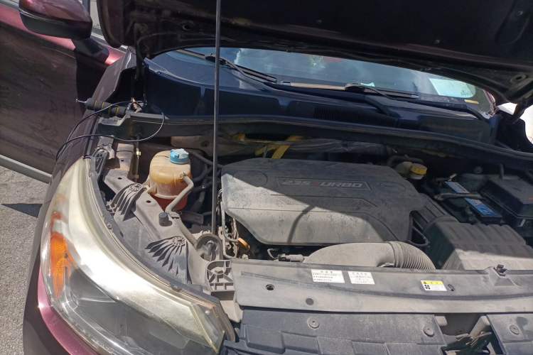Used GAC Trumpchi GS4 2016 235T G-DCT Elite Edition Engine Bay Right