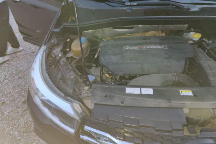 Used GAC Trumpchi GS4 2016 235T Manual Luxury Edition Engine Bay Right
