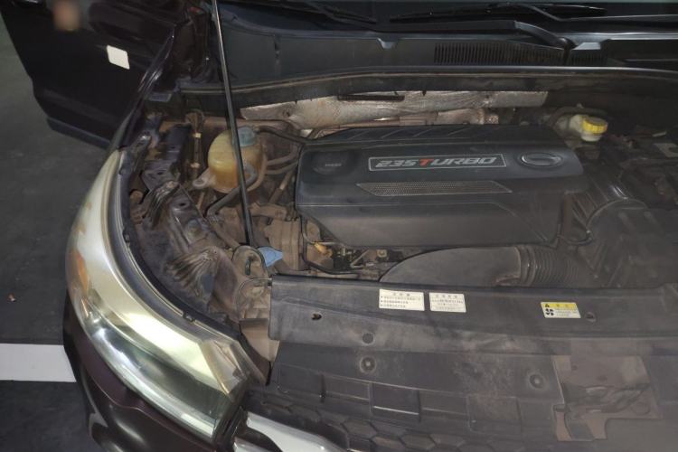 Used GAC Trumpchi GS4 2016 235T G-DCT Luxury Edition Engine Bay Right