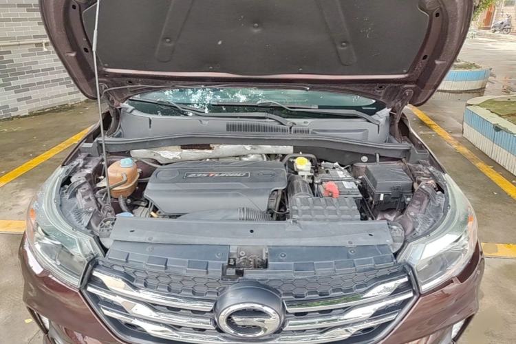 Used GAC Trumpchi GS4 2016 235T G-DCT Luxury Edition Engine Bay
