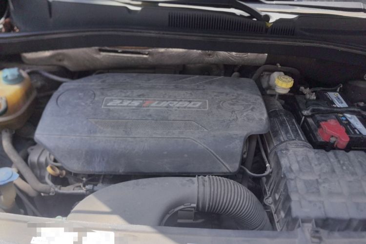 Used GAC Trumpchi GS4 2016 235T G-DCT Luxury Edition Engine Bay