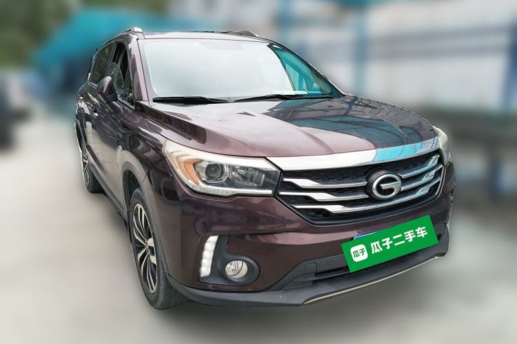 Used GAC Trumpchi GS4 2016 235T Manual Luxury Edition Front Right 45 Deg