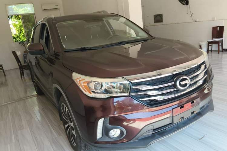 Used GAC Trumpchi GS4 2016 235T G-DCT Luxury Edition Front Right 45 Deg