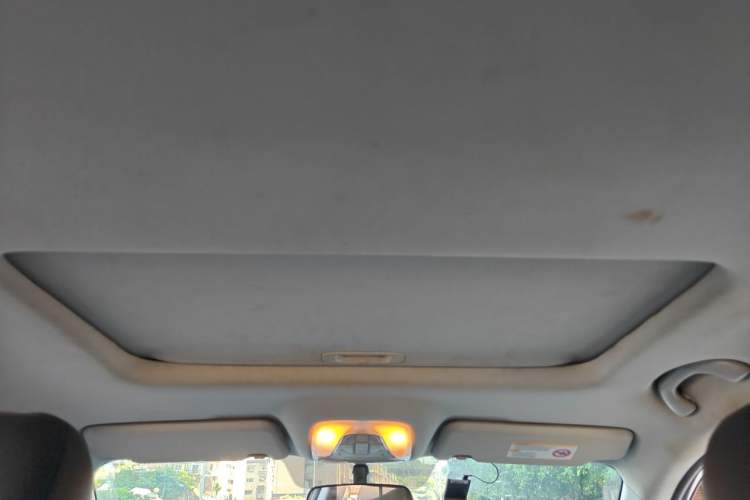 Used GAC Trumpchi GS4 2016 235T Manual Luxury Edition Headliner