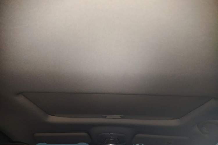 Used GAC Trumpchi GS4 2016 235T G-DCT Luxury Edition Headliner