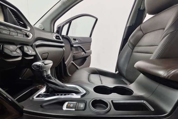 Used GAC Trumpchi GS4 2016 235T G-DCT Luxury Edition Interior 6