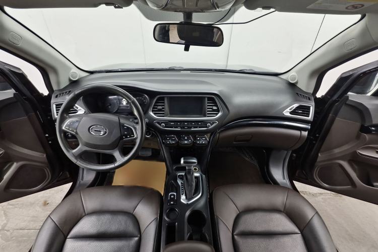 Used GAC Trumpchi GS4 2016 235T G-DCT Luxury Edition Interior 7