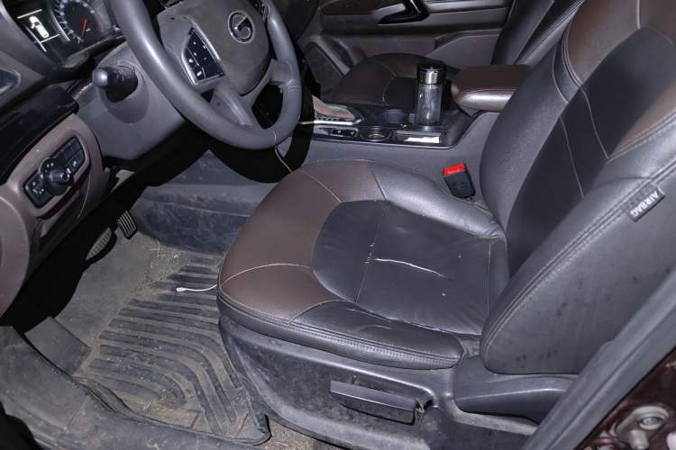 Used GAC Trumpchi GS4 2016 235T G-DCT Elite Edition Left Front Seat