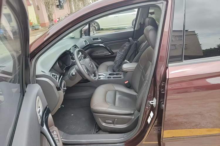 Used GAC Trumpchi GS4 2016 235T G-DCT Luxury Edition Left Front Seat