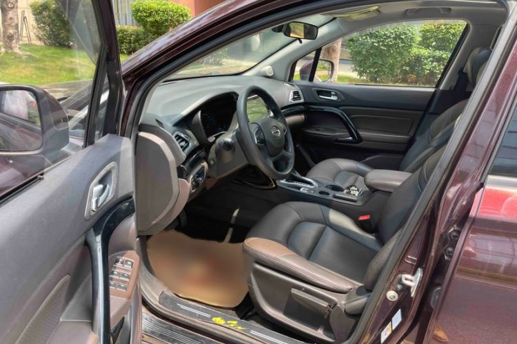 Used GAC Trumpchi GS4 2016 235T G-DCT Elite Edition Left Front Seat