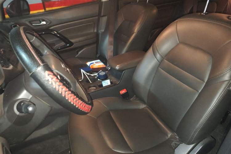 Used GAC Trumpchi GS4 2016 235T G-DCT Elite Edition Left Front Seat