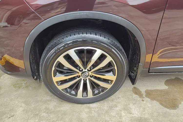 Used GAC Trumpchi GS4 2016 235T G-DCT Luxury Edition Left Front Wheel Hub