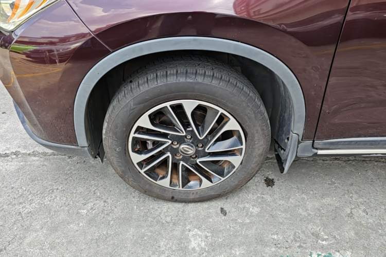 Used GAC Trumpchi GS4 2016 235T G-DCT Elite Edition Left Front Wheel Hub