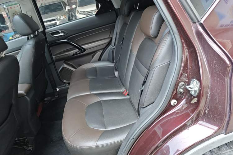 Used GAC Trumpchi GS4 2016 235T G-DCT Elite Edition Left Rear Seat