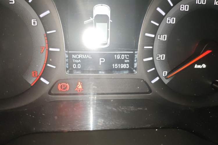 Used GAC Trumpchi GS4 2016 235T G-DCT Luxury Edition Odometer Close Up