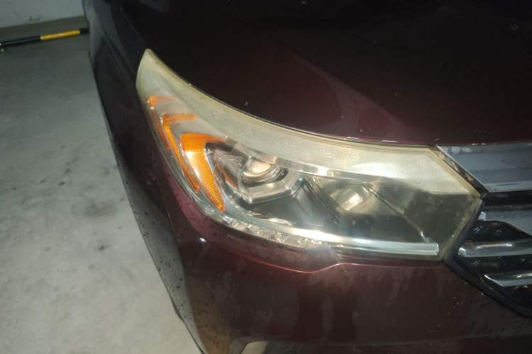 Used GAC Trumpchi GS4 2016 235T Manual Luxury Edition Right Front Headlight