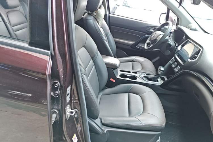 Used GAC Trumpchi GS4 2016 235T G-DCT Elite Edition Right Front Seat
