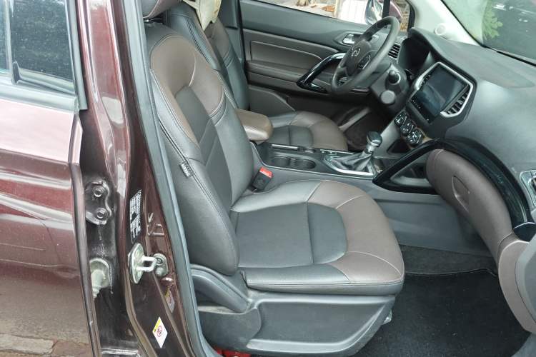 Used GAC Trumpchi GS4 2016 235T G-DCT Elite Edition Right Front Seat