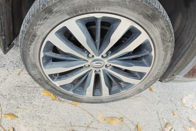 Used GAC Trumpchi GS4 2016 235T G-DCT Luxury Edition Right Front Wheel Hub
