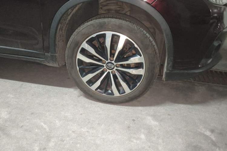 Used GAC Trumpchi GS4 2016 235T G-DCT Luxury Edition Right Front Wheel Hub